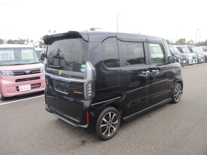 ホンダ N BOX 4枚目