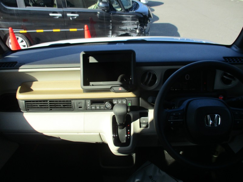 ホンダ N BOX 9枚目