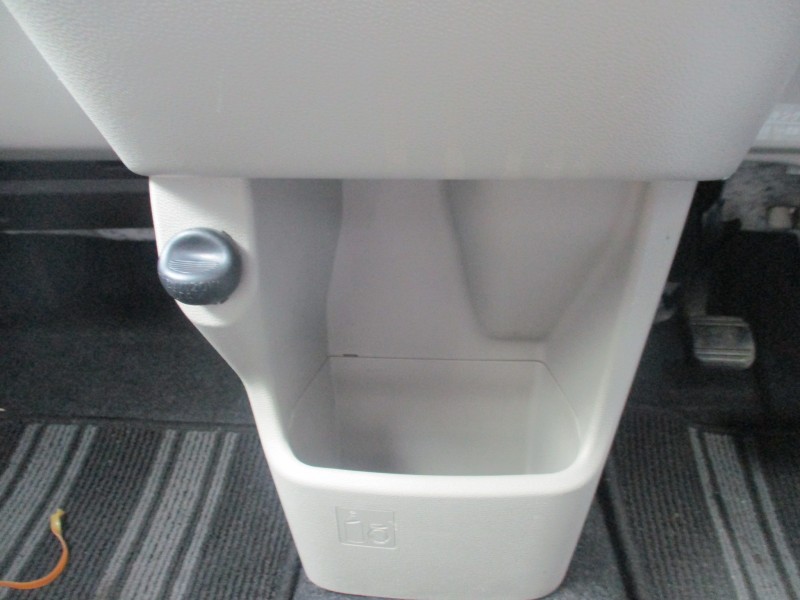 ダイハツ キャストスタイル 18枚目