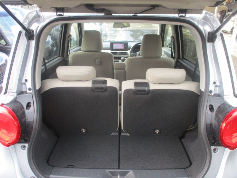 ダイハツ キャストスタイル 7枚目