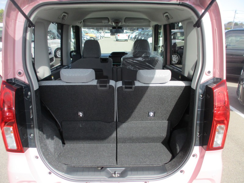 ダイハツ タント 9枚目