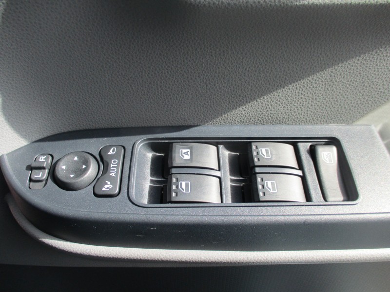 ダイハツ タント 13枚目