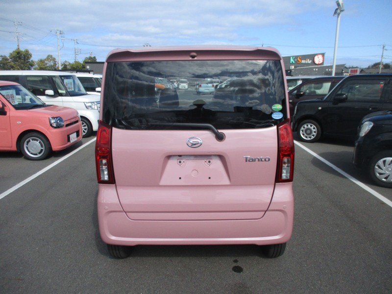 ダイハツ タント 5枚目