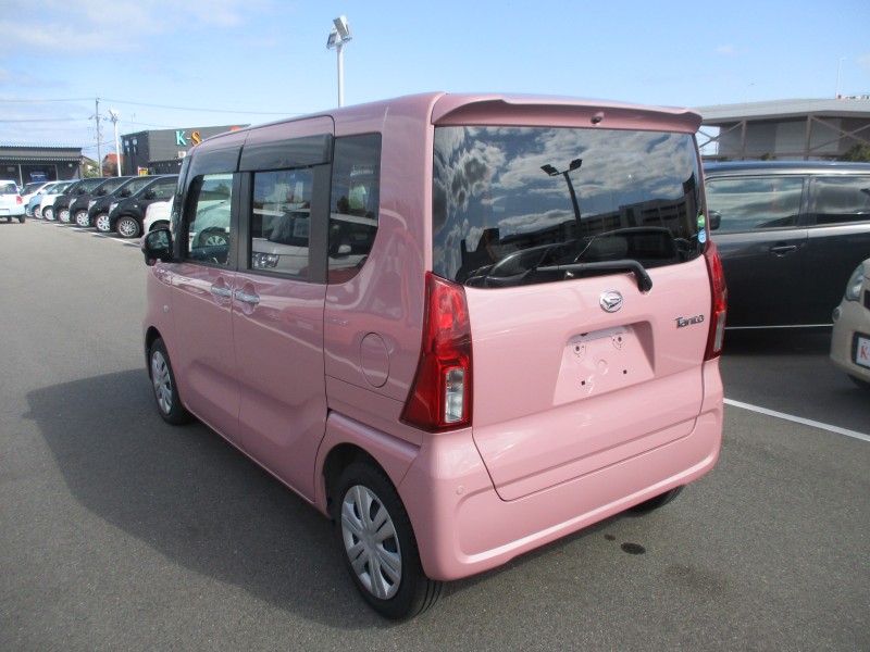 ダイハツ タント 6枚目