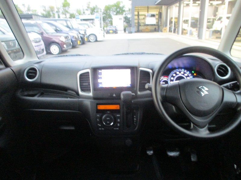 スズキ スペーシア 10枚目