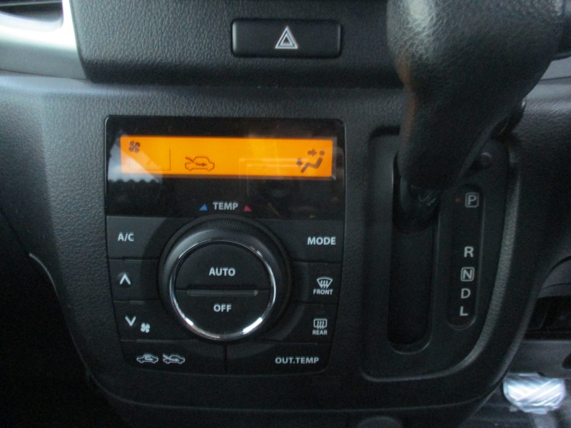 スズキ スペーシア 15枚目