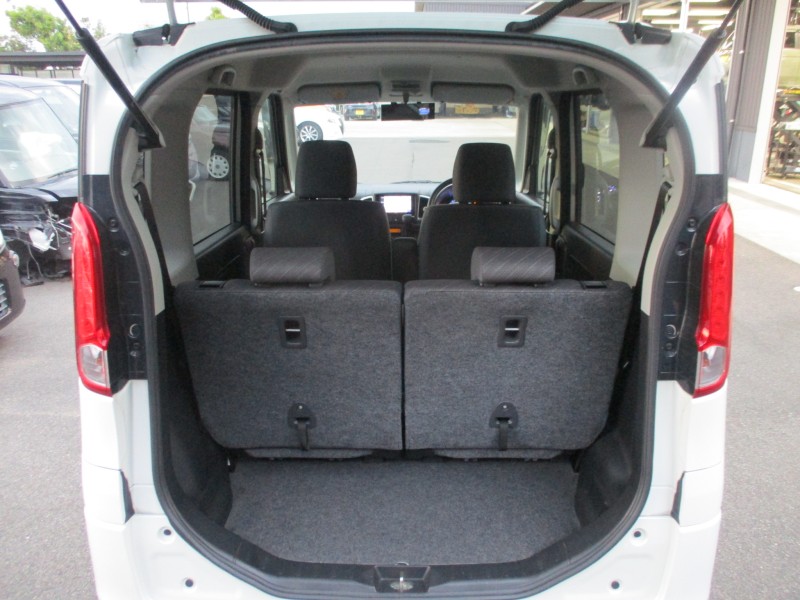 スズキ スペーシア 7枚目