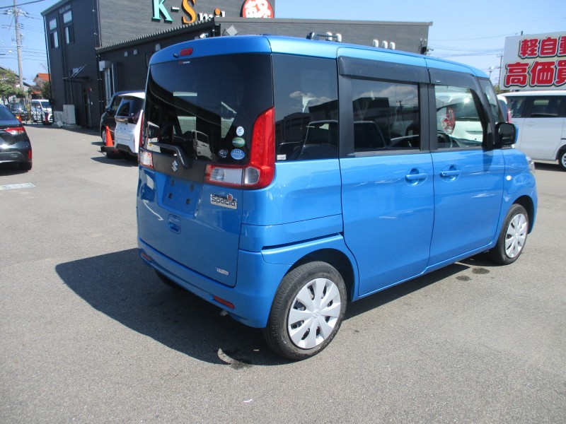 スズキ スペーシア 4枚目