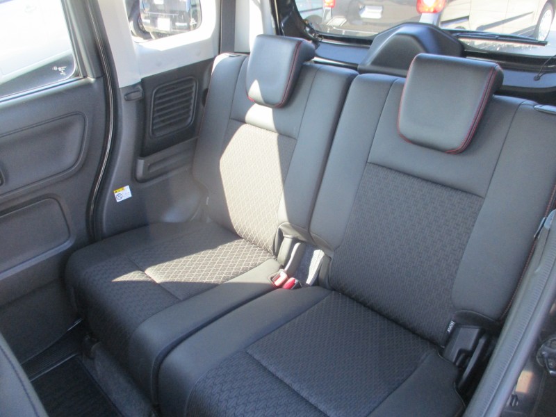 スズキ スペーシア 10枚目