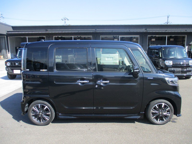 スズキ スペーシア 3枚目