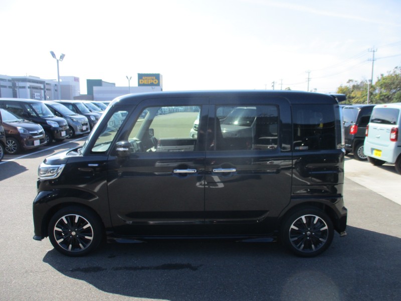 スズキ スペーシア 7枚目