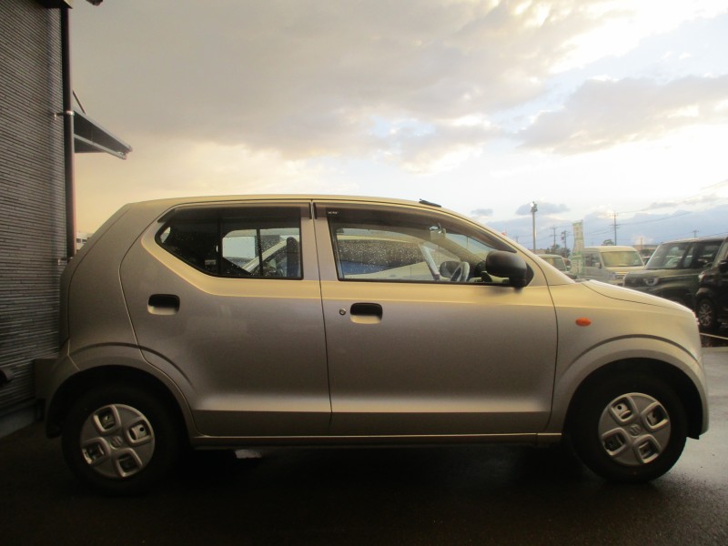 スズキ アルト 3枚目