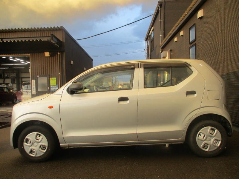 スズキ アルト 4枚目