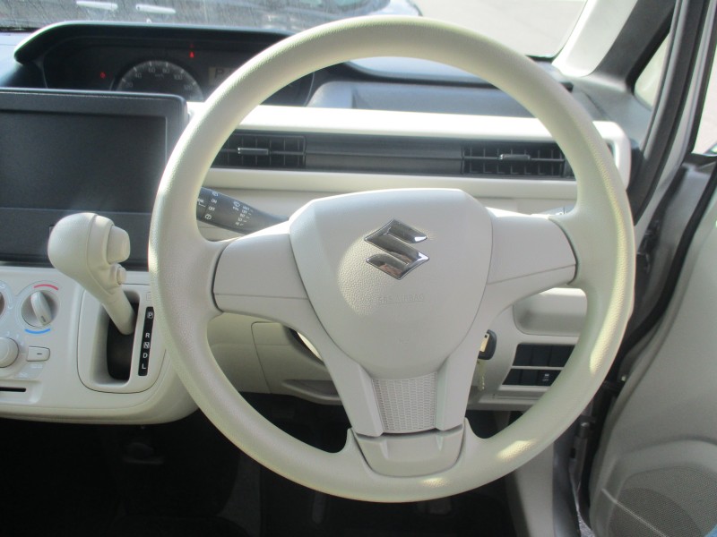 スズキ ワゴンR 13枚目