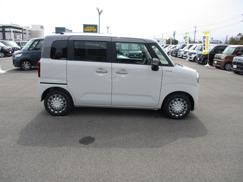 スズキ ワゴンRスマイル 3枚目