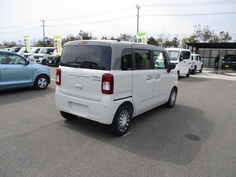 スズキ ワゴンRスマイル 4枚目