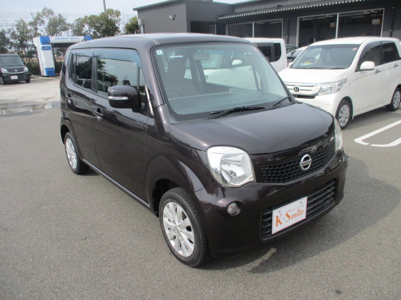 ニッサン モコ 2枚目