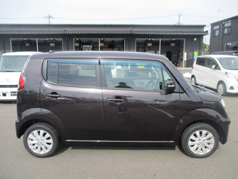 ニッサン モコ 3枚目