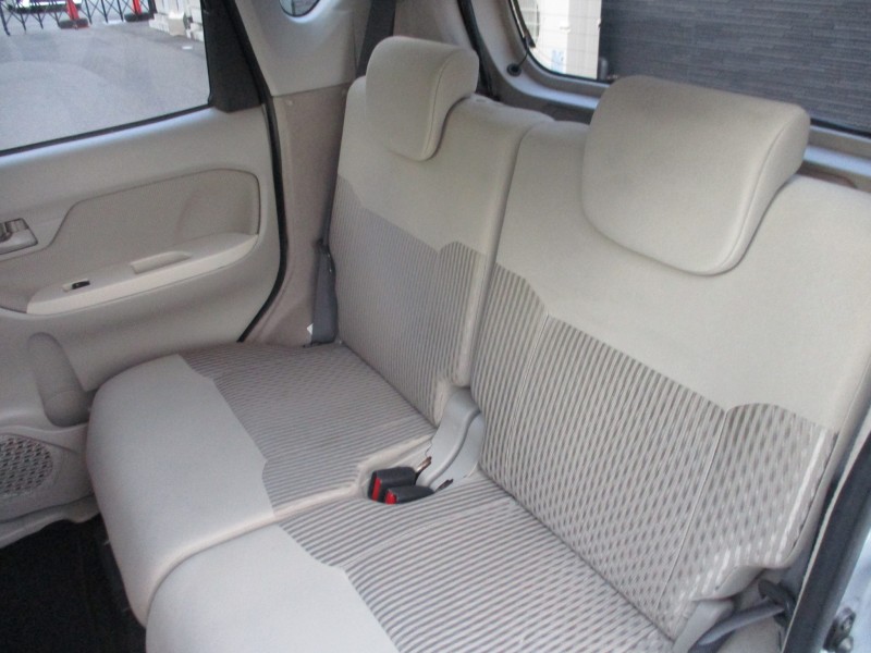 ダイハツ ムーヴ 8枚目