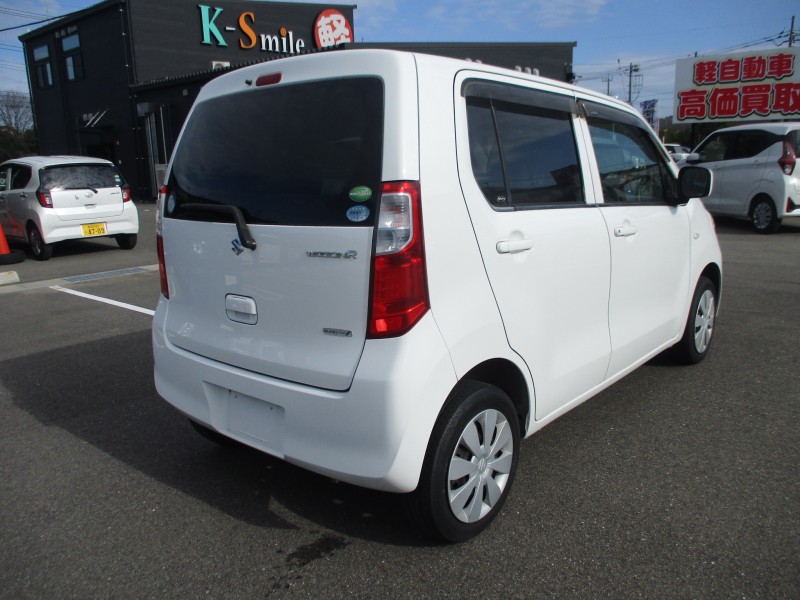 スズキ ワゴンR 4枚目