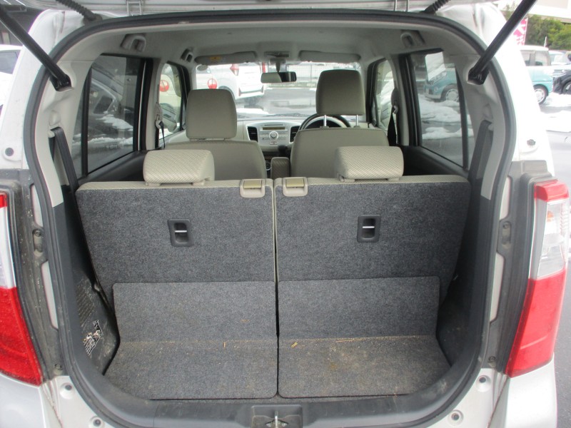 スズキ ワゴンR 9枚目