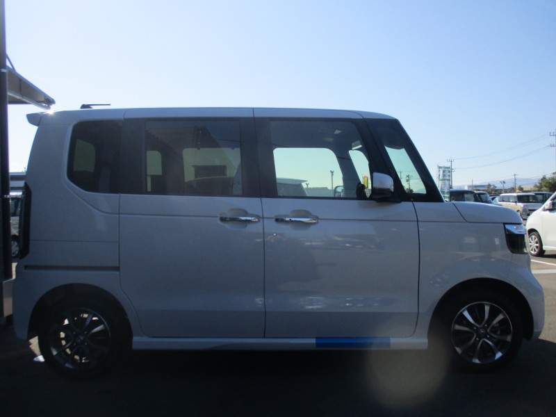 ホンダ N BOX 3枚目