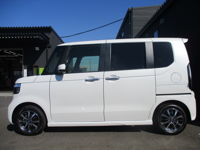 ホンダ N BOX 4枚目