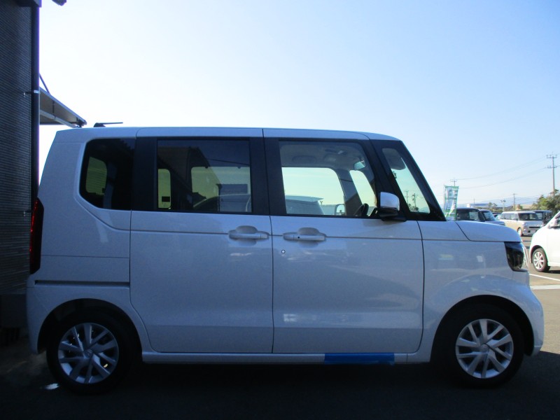 ホンダ N BOX 2枚目