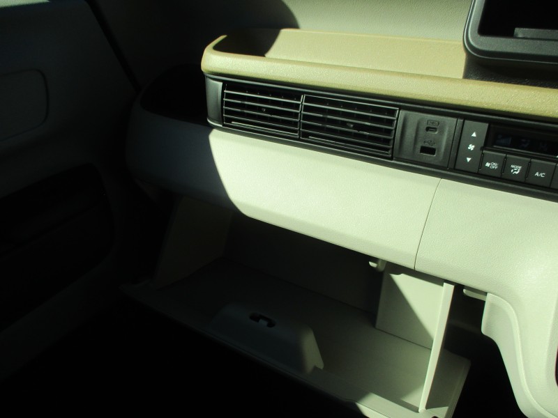 ホンダ N BOX 16枚目