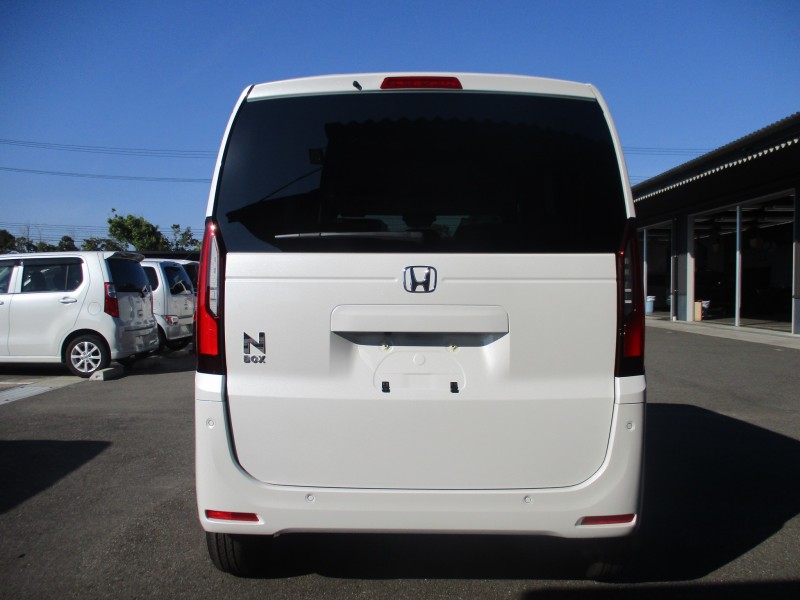 ホンダ N BOX 4枚目