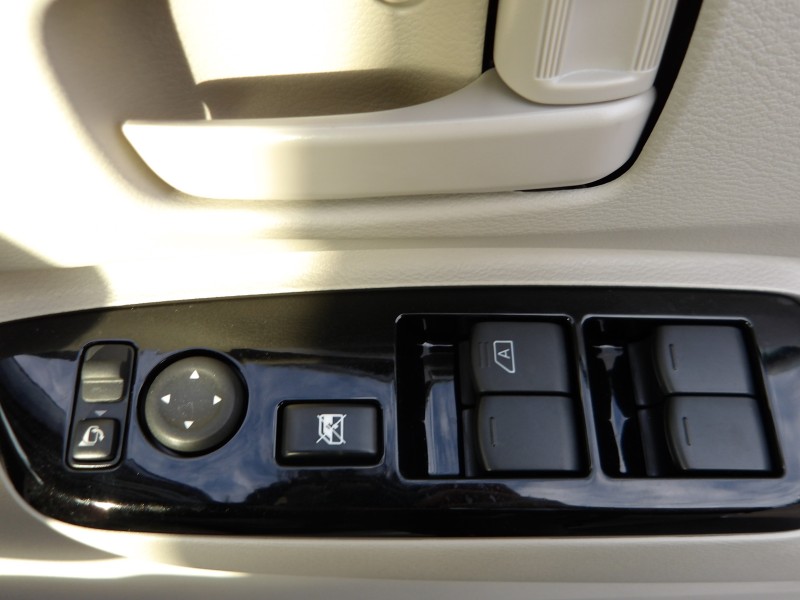 三菱 eKスペース 10枚目