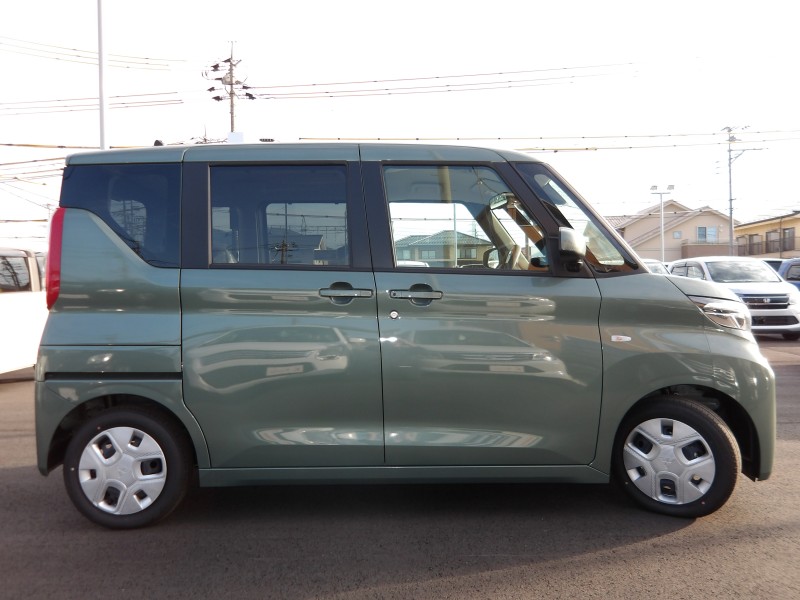 三菱 eKスペース 3枚目