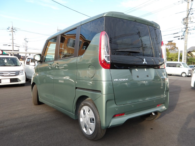 三菱 eKスペース 6枚目
