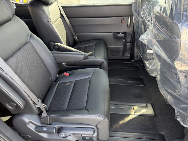 ホンダ ステップワゴンスパーダ 10枚目