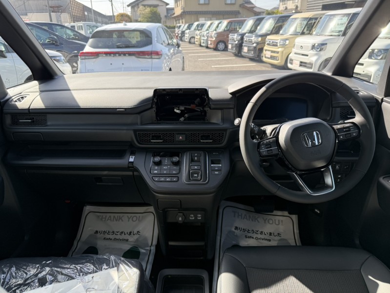 ホンダ ステップワゴンスパーダ 12枚目