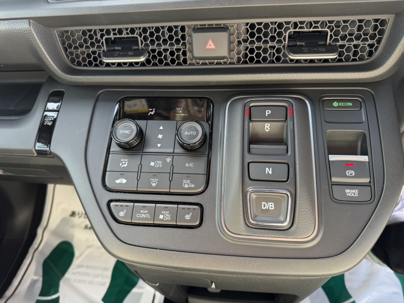 ホンダ ステップワゴンスパーダ 17枚目