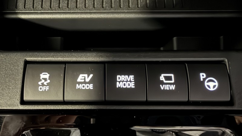 トヨタ カローラクロス 12枚目