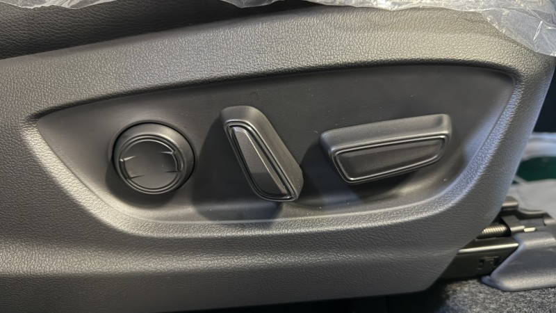 トヨタ カローラクロス 18枚目