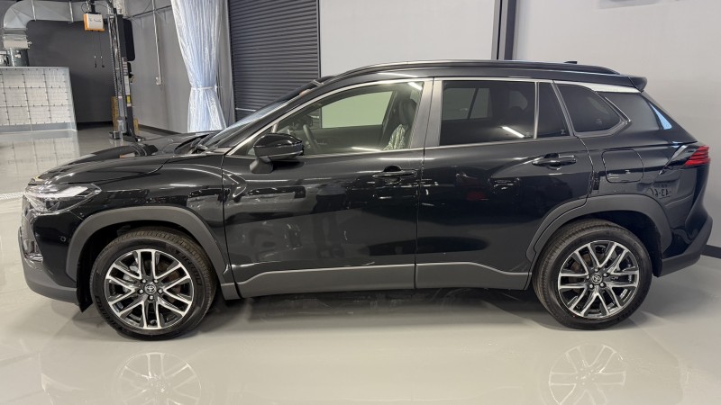 トヨタ カローラクロス 3枚目