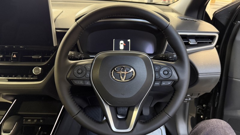 トヨタ カローラクロス 8枚目