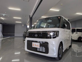 ニッサン ルークス