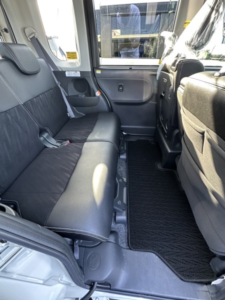 ダイハツ タント 7枚目