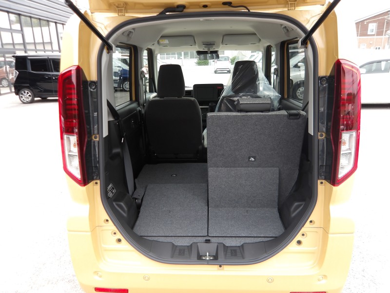 スズキ スペーシア 9枚目