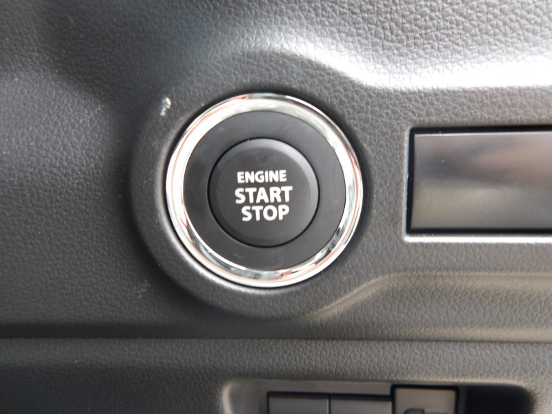 スズキ スペーシア 13枚目