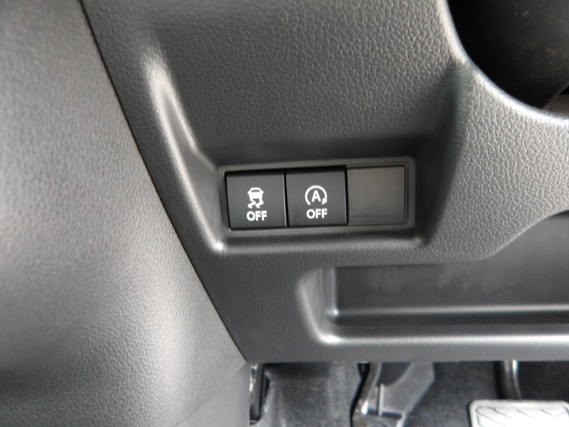 スズキ スペーシア 14枚目