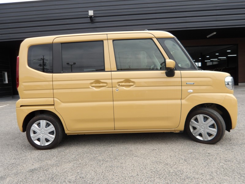 スズキ スペーシア 3枚目