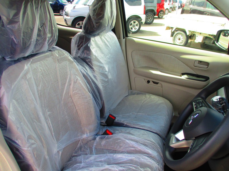 三菱 eKワゴン 12枚目