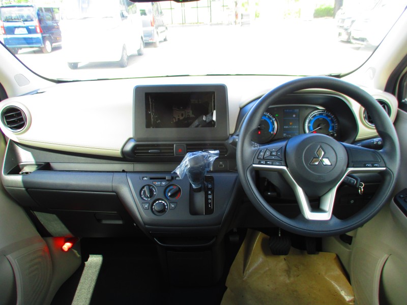 三菱 eKワゴン 13枚目