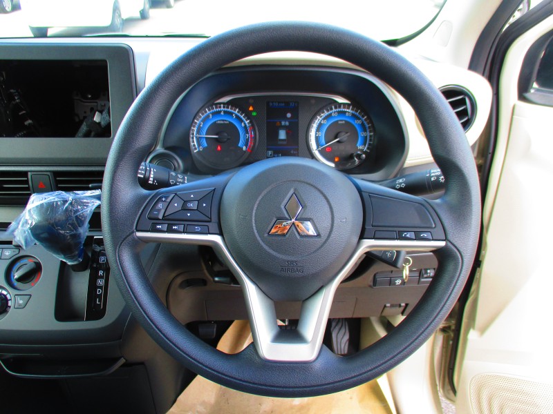 三菱 eKワゴン 14枚目