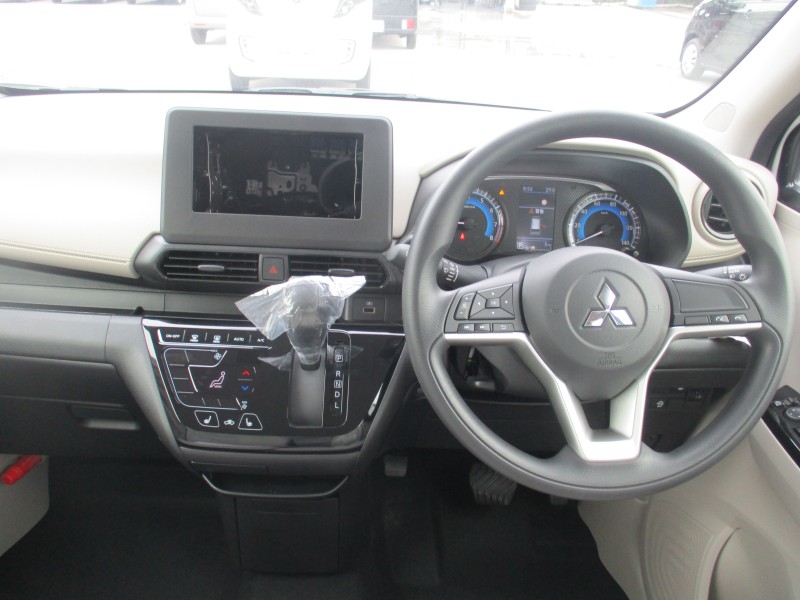 三菱 eKワゴン 12枚目